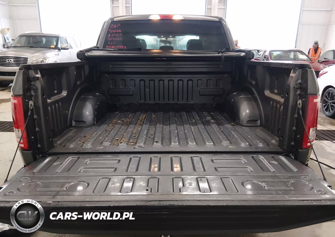 2017 Ford F-150 Xlt VIN:1FTEW1C85HKC10993 - 17