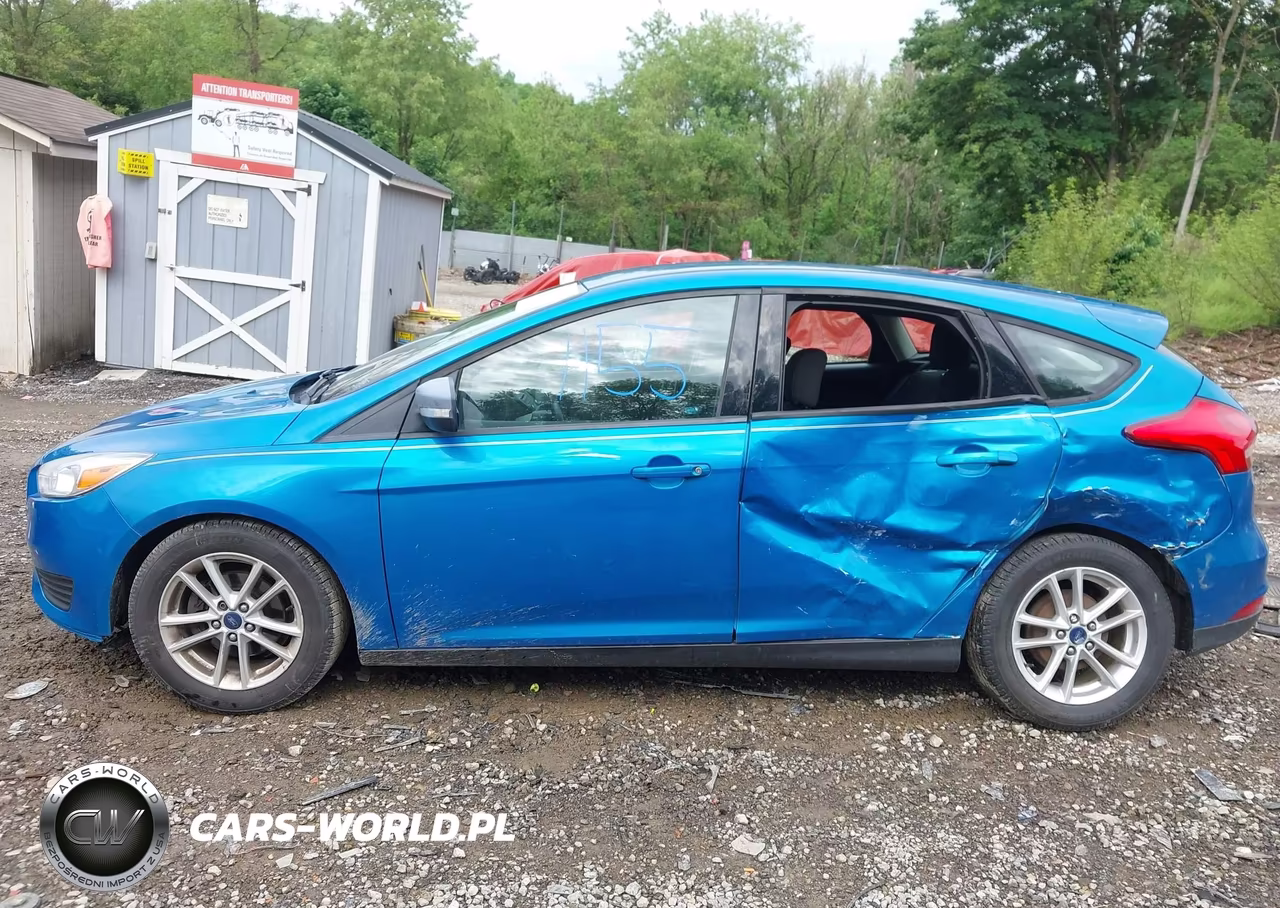 2017 Ford Focus Se VIN:1FADP3K28HL252981 - 14