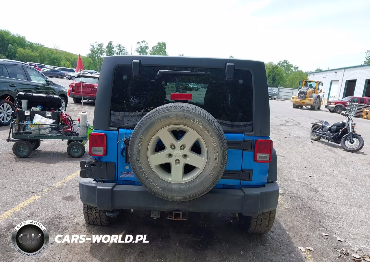 2016 Jeep Wrangler Unlimited Sport VIN:1C4BJWDG9GL301181 - 16