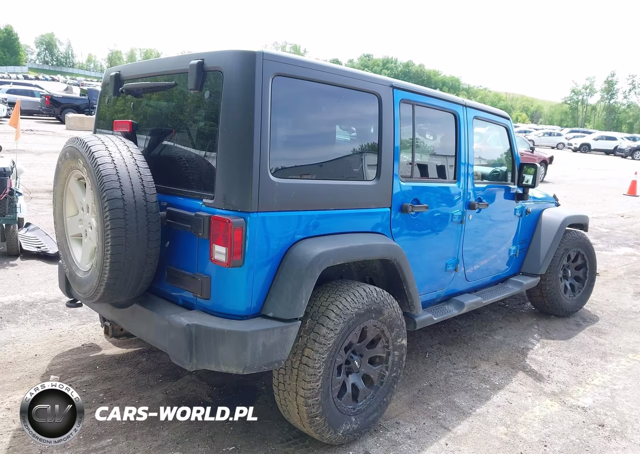 2016 Jeep Wrangler Unlimited Sport VIN:1C4BJWDG9GL301181 - 4