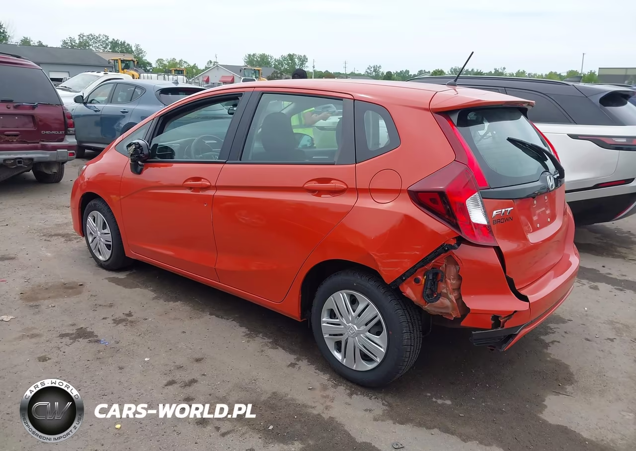 2019 Honda Fit Lx VIN:3HGGK5H40KM714208 - 3