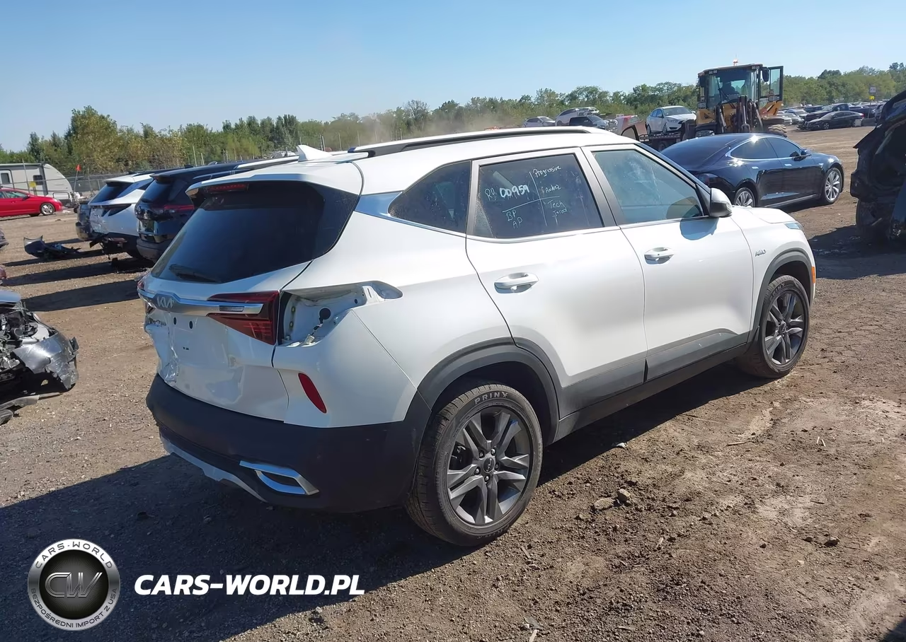 2023 Kia Seltos S VIN:KNDEUCAA1P7449076 - 4