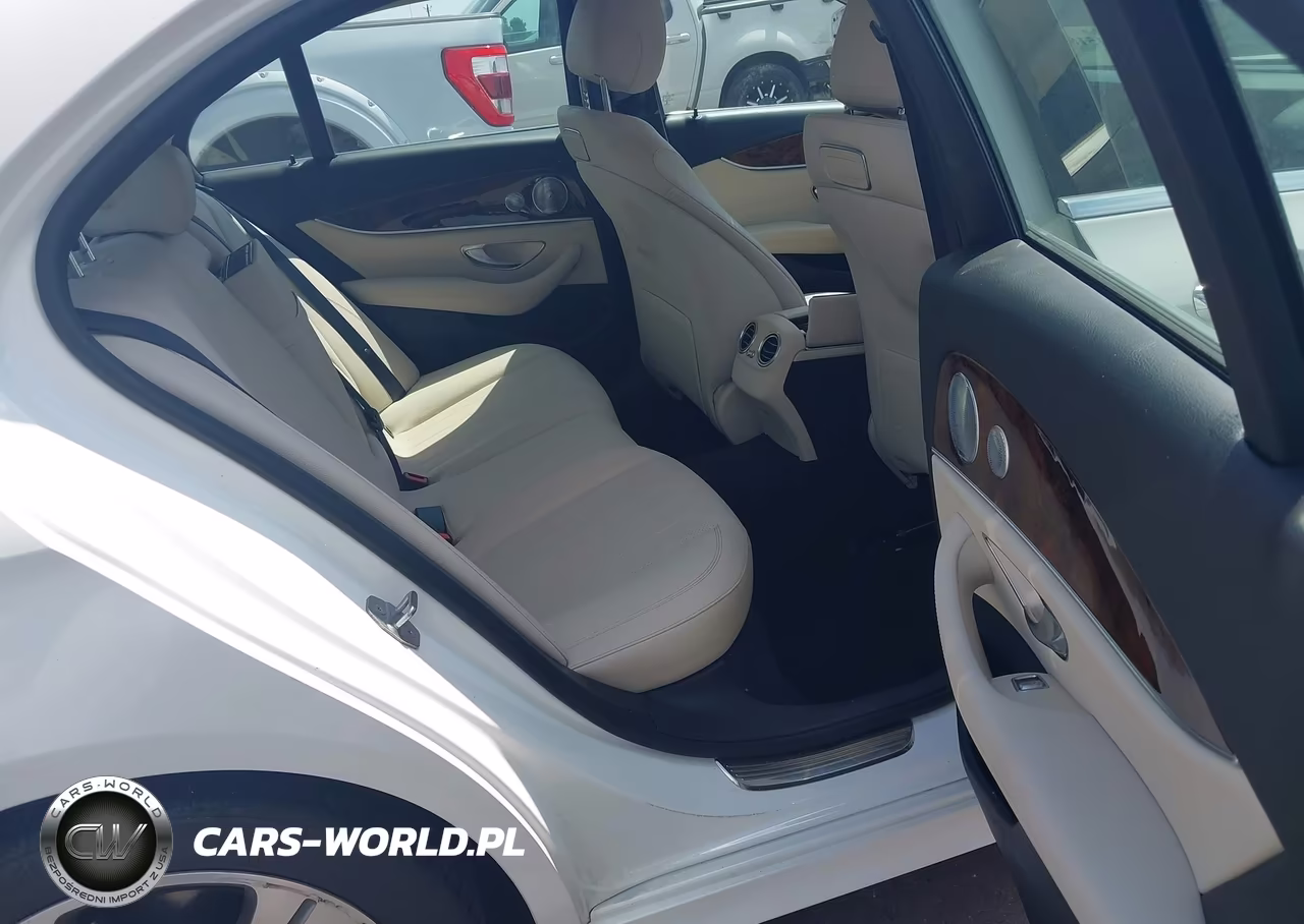 2018 Mercedes-Benz E 300 VIN:WDDZF4JB7JA331785 - 8