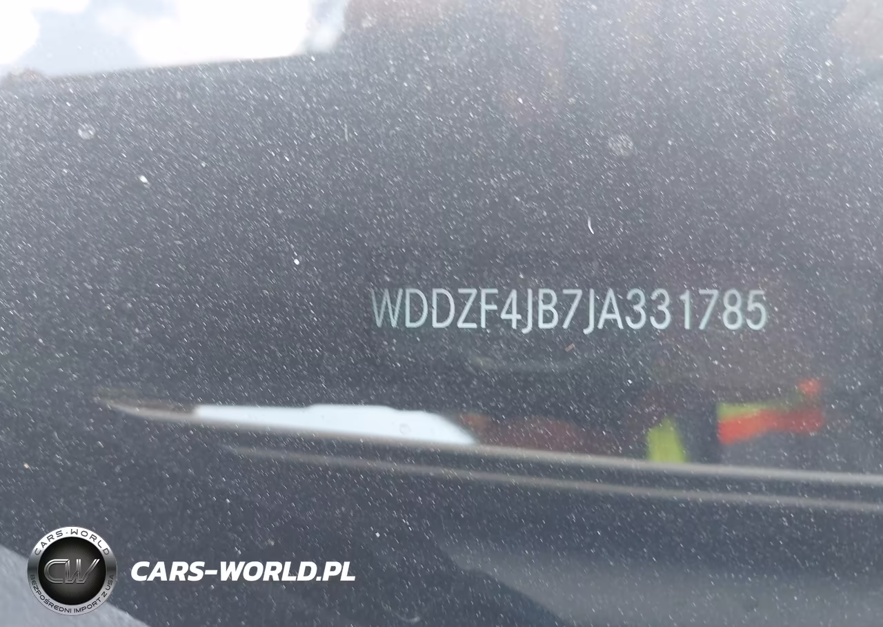 2018 Mercedes-Benz E 300 VIN:WDDZF4JB7JA331785 - 9