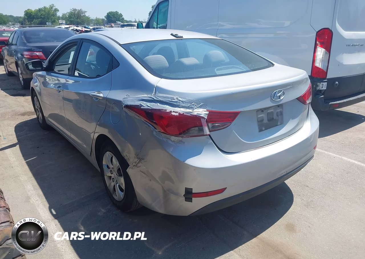 2016 Hyundai Elantra Se VIN:5NPDH4AE8GH705038 - 3