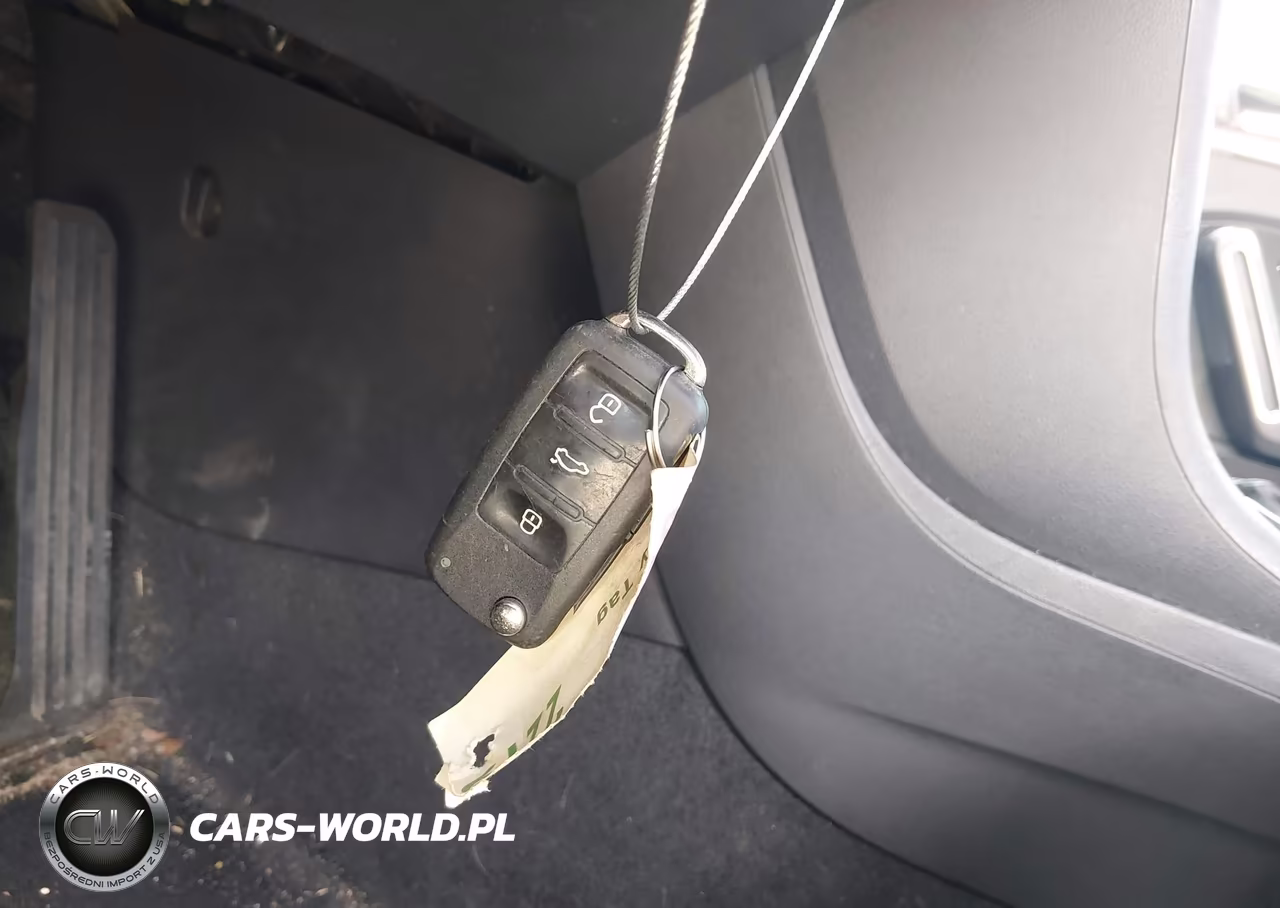 2012 Volkswagen Beetle 2.5L VIN:3VWJP7AT7CM628881 - 11