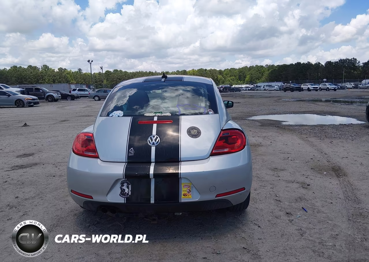 2012 Volkswagen Beetle 2.5L VIN:3VWJP7AT7CM628881 - 17
