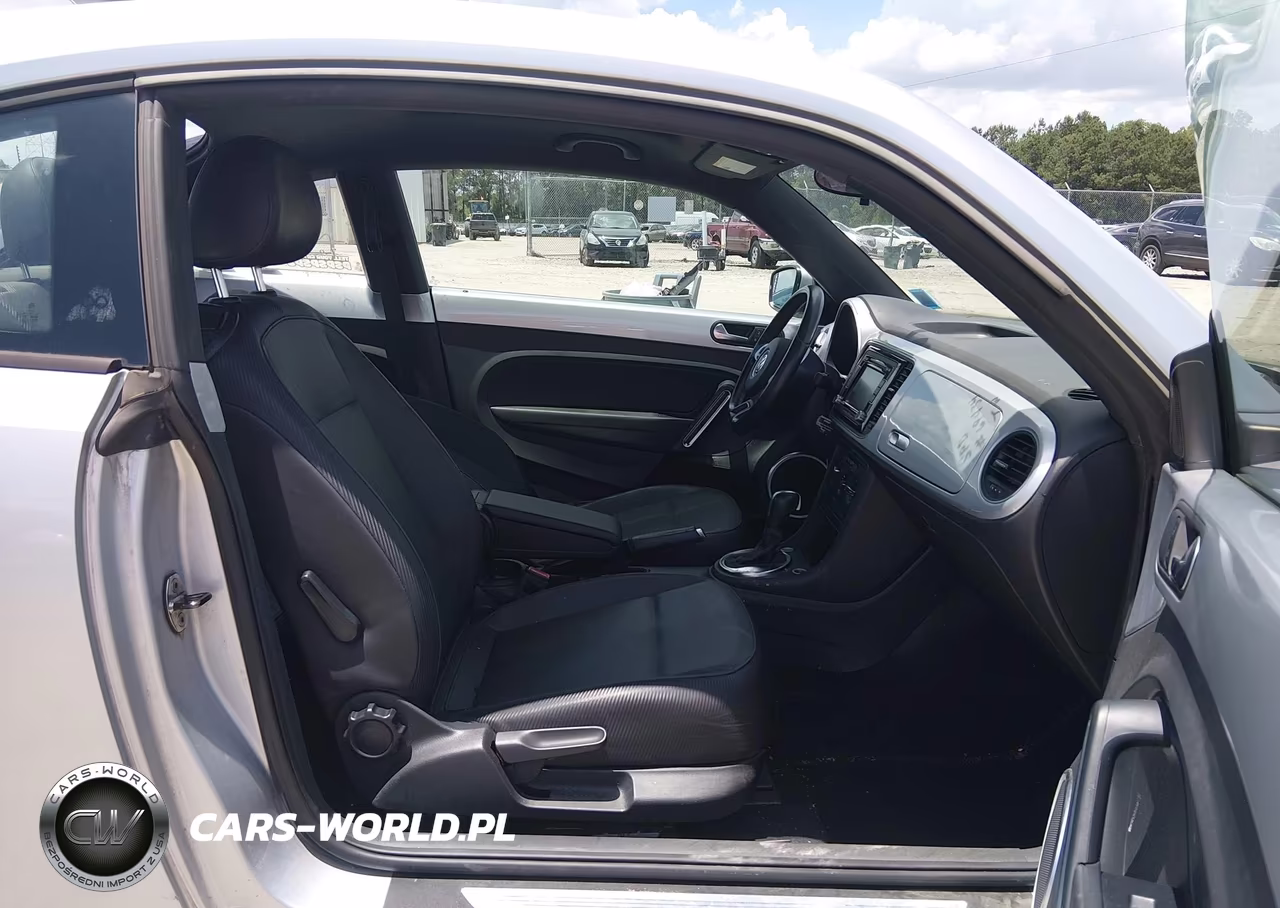 2012 Volkswagen Beetle 2.5L VIN:3VWJP7AT7CM628881 - 5