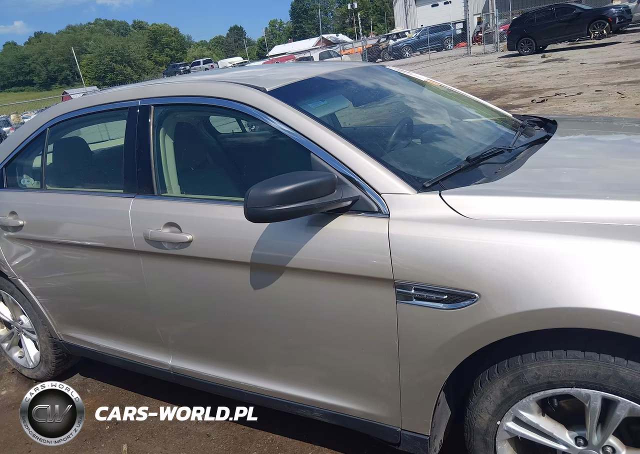 2018 Ford Taurus Se VIN:1FAHP2D82JG132525 - 13