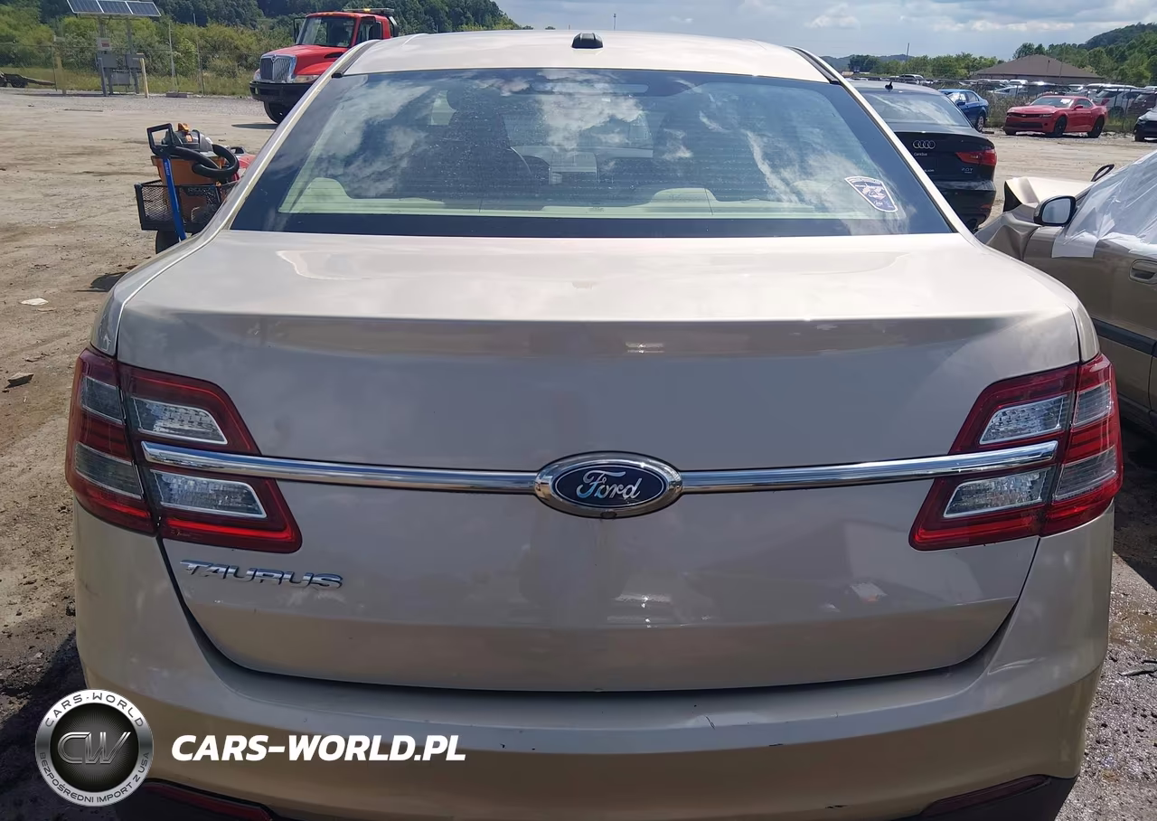2018 Ford Taurus Se VIN:1FAHP2D82JG132525 - 16
