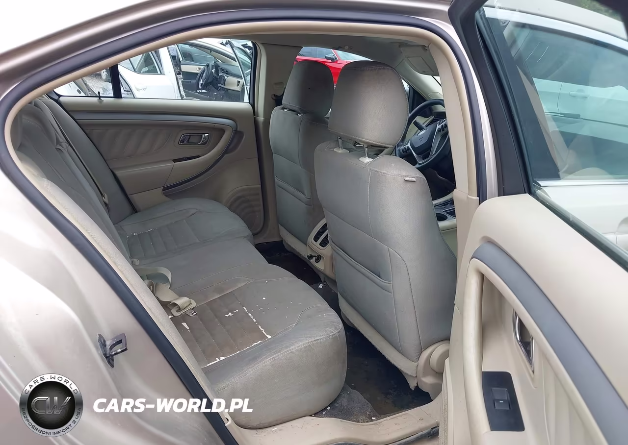 2018 Ford Taurus Se VIN:1FAHP2D82JG132525 - 8