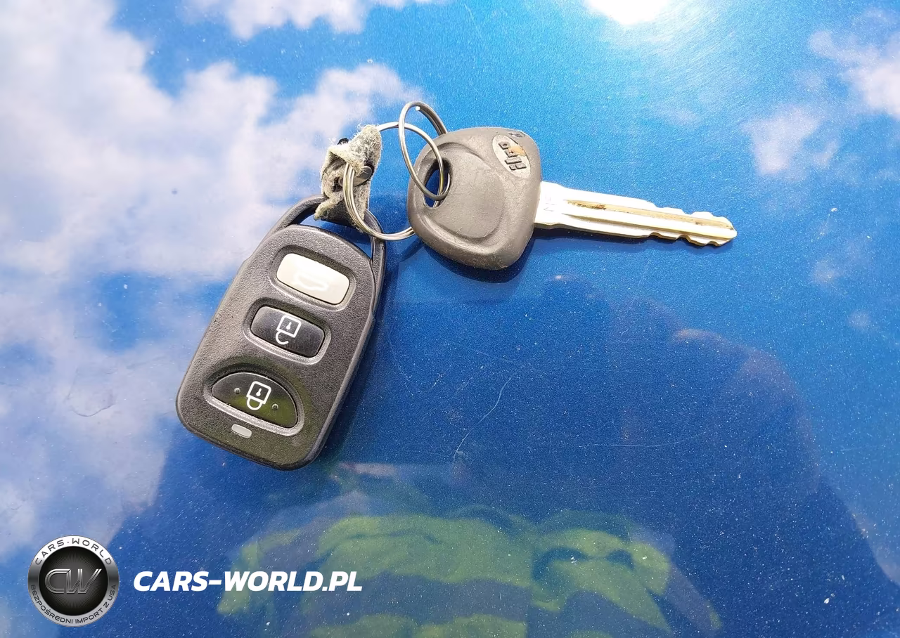 2020 Hyundai Elantra Sel VIN:5NPD84LF1LH560098 - 11