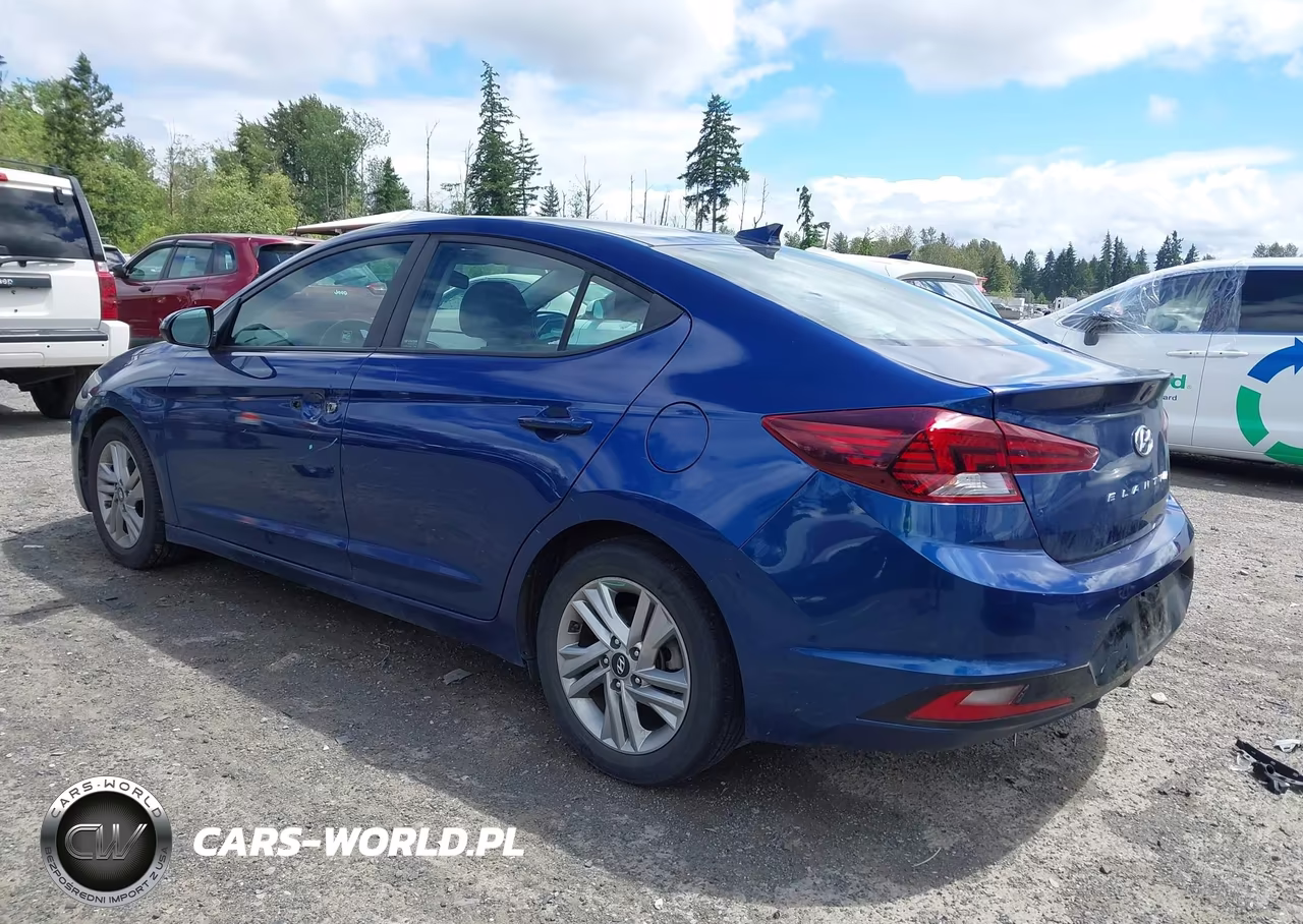 2020 Hyundai Elantra Sel VIN:5NPD84LF1LH560098 - 3
