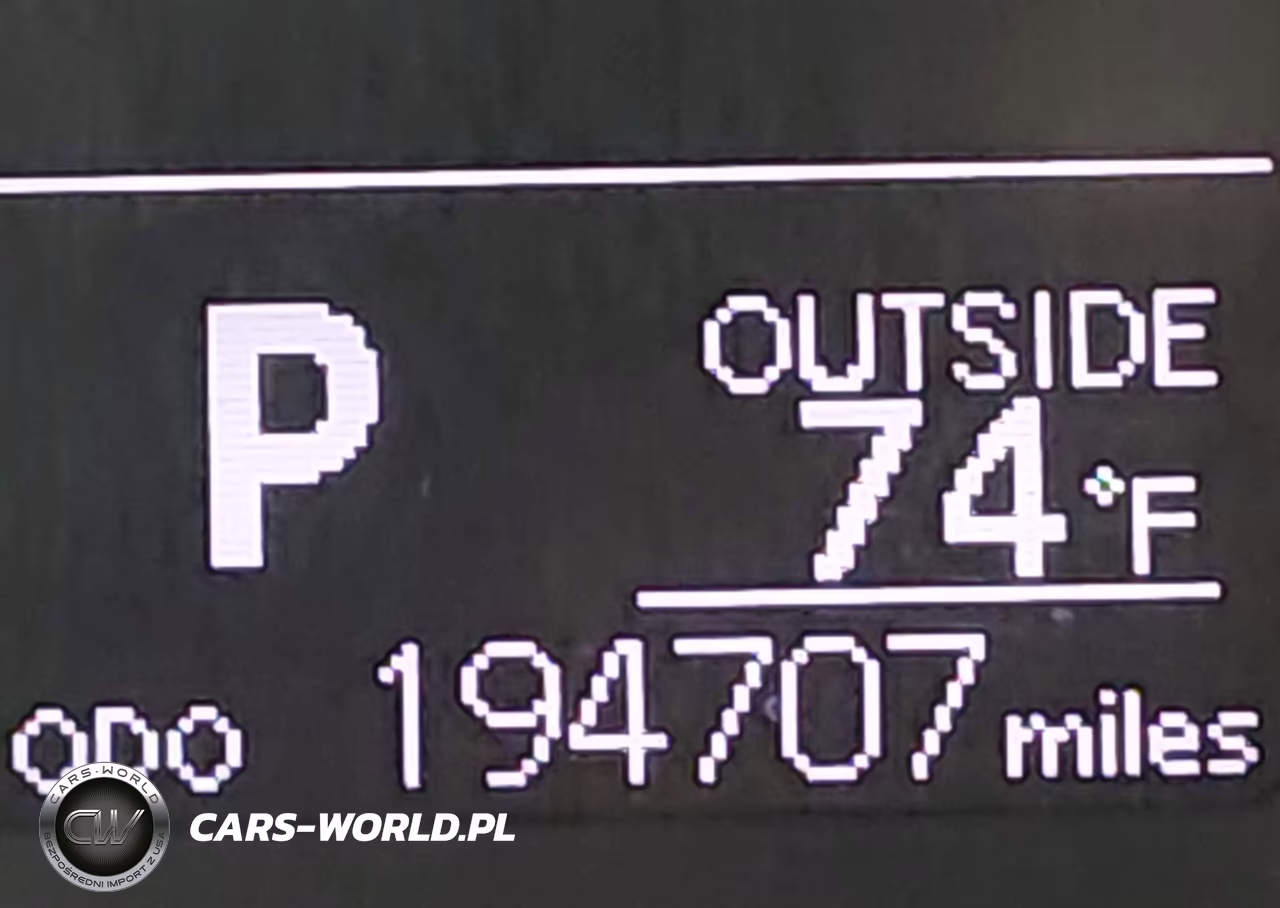 2019 Toyota Corolla Le VIN:5YFBURHE4KP885345 - 15