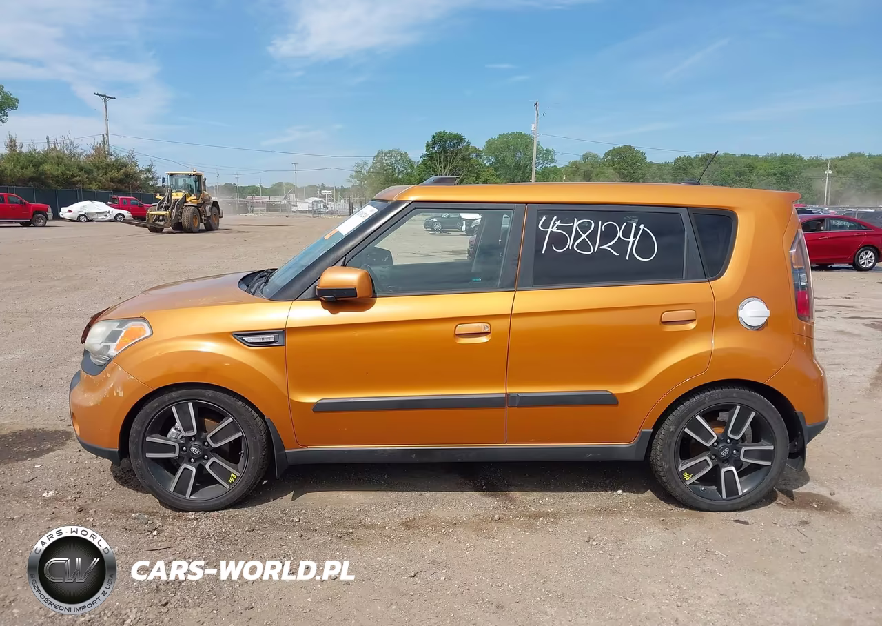 2010 Kia Soul + VIN:KNDJT2A29A7108892 - 14