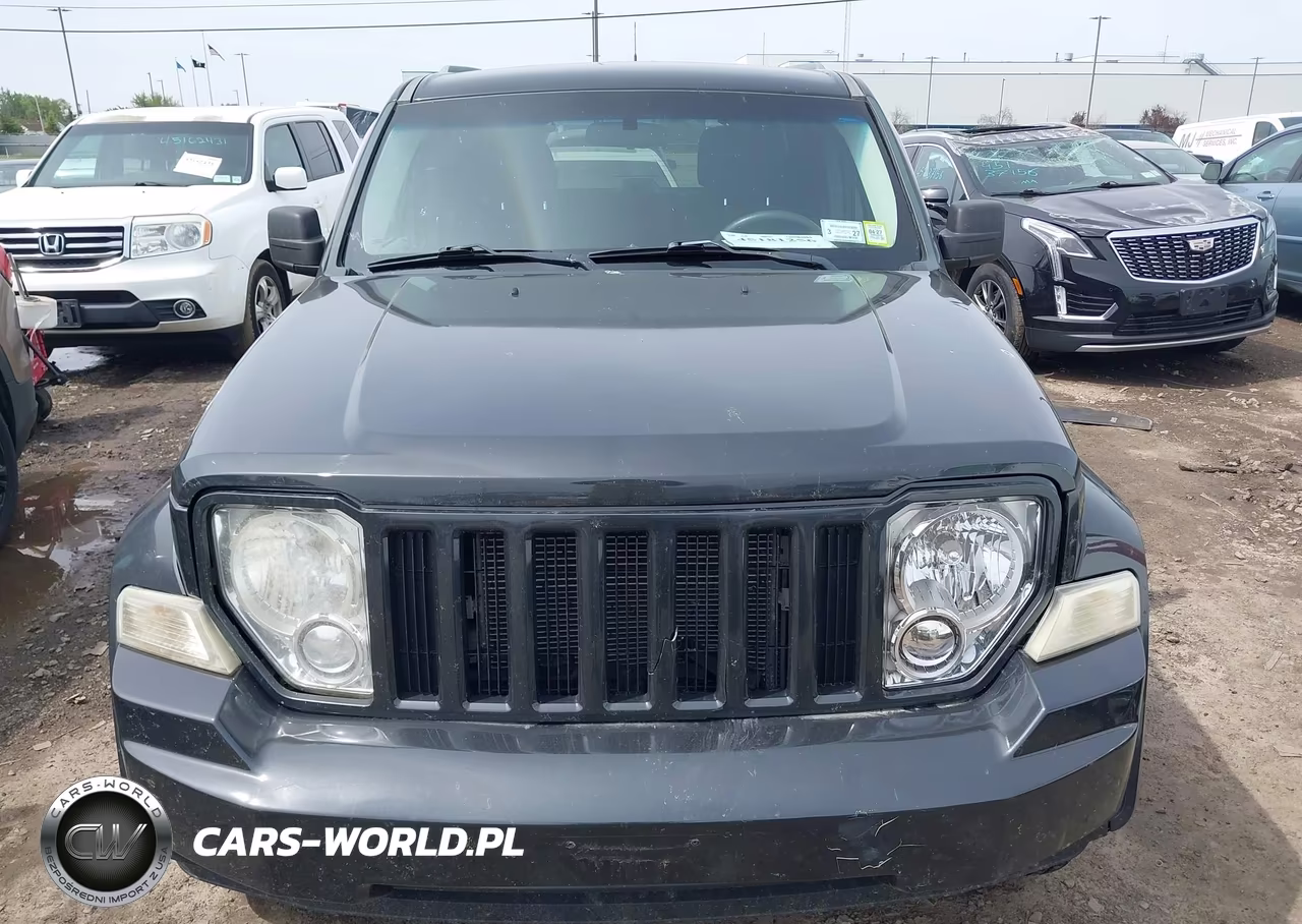 2011 Jeep Liberty Sport VIN:1J4PN2GK8BW529810 - 12