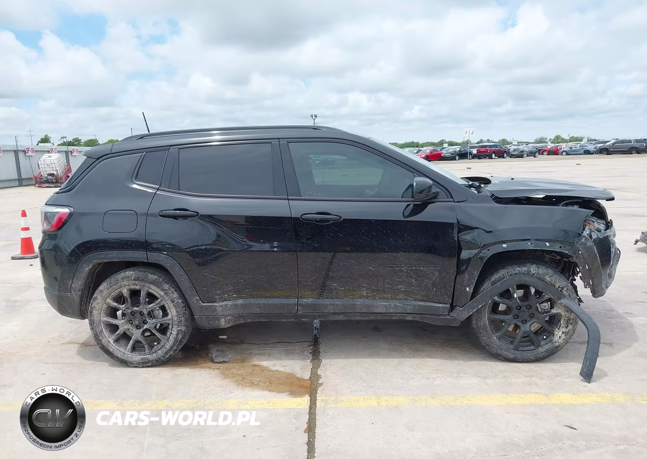 2022 Jeep Compass Altitude Fwd VIN:3C4NJCBB1NT178030 - 14