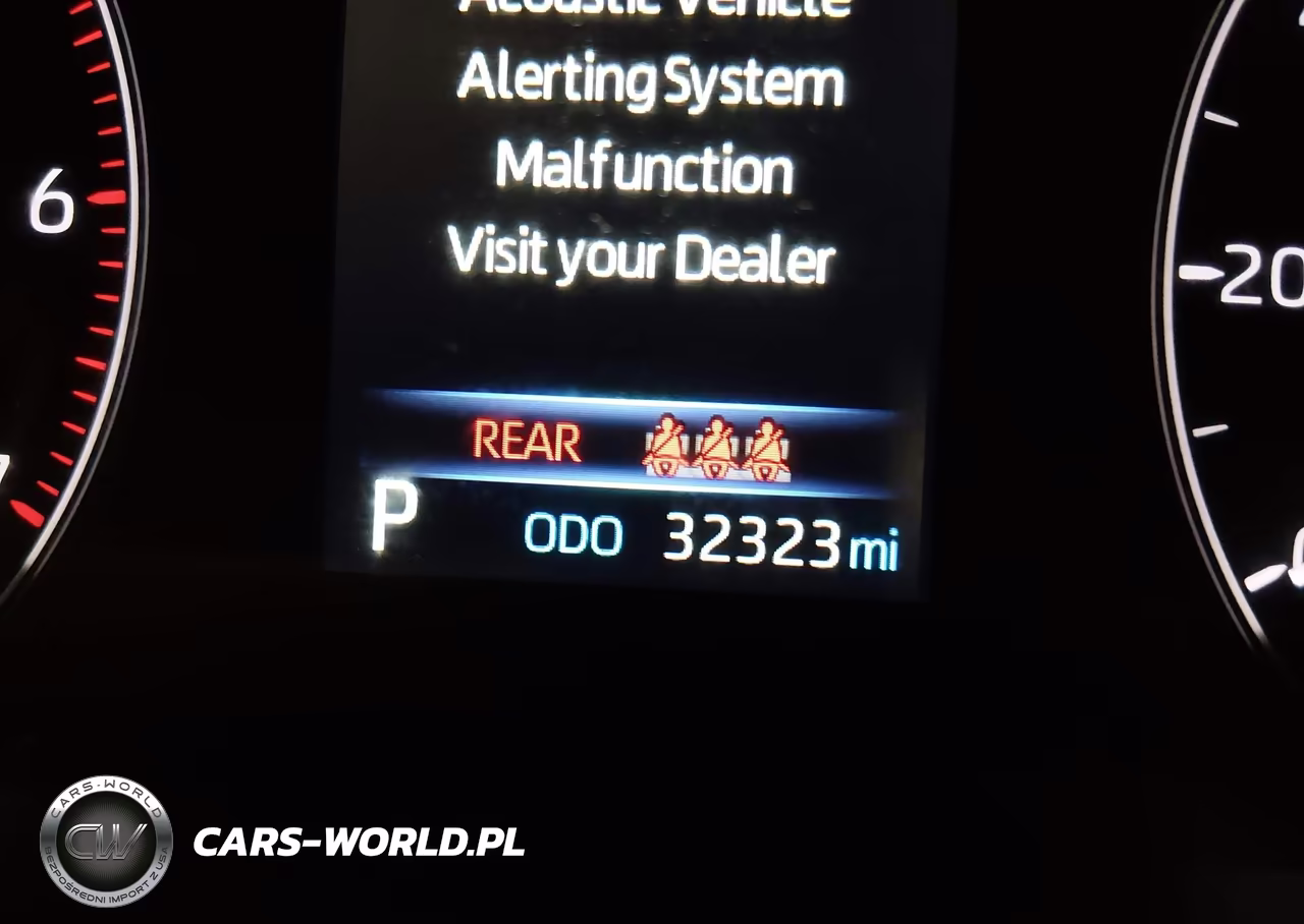 2024 Toyota Corolla Hybrid Le VIN:JTDBCMFE6R3056675 - 15