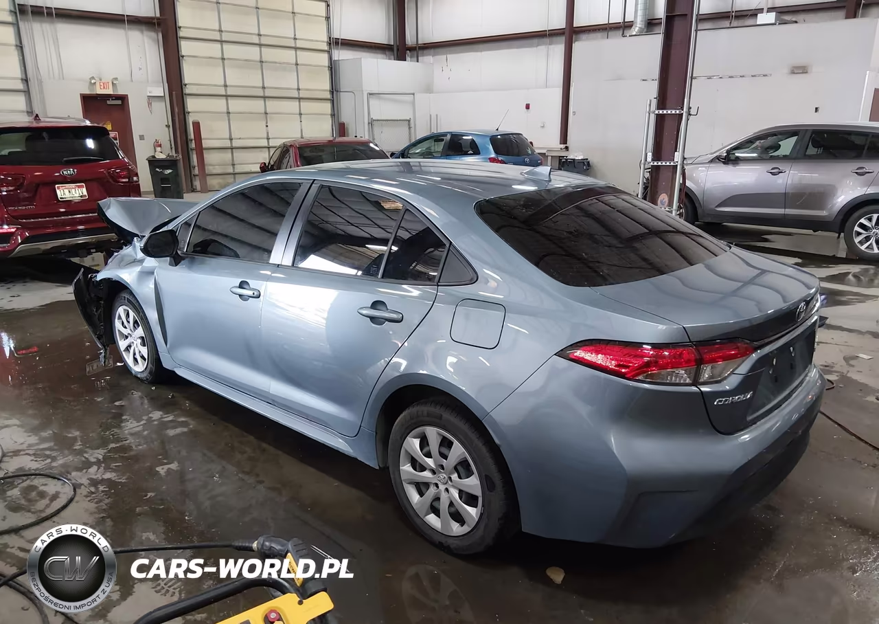 2024 Toyota Corolla Hybrid Le VIN:JTDBCMFE6R3056675 - 3
