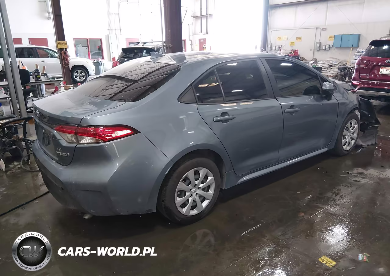2024 Toyota Corolla Hybrid Le VIN:JTDBCMFE6R3056675 - 4