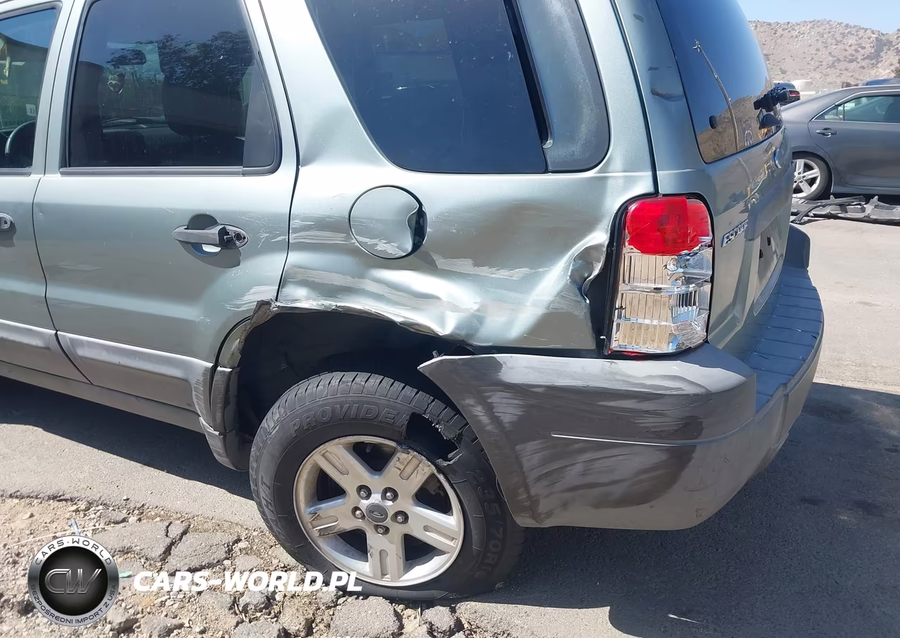 2007 Ford Escape Hybrid VIN:1FMYU49H47KA08152 - 6