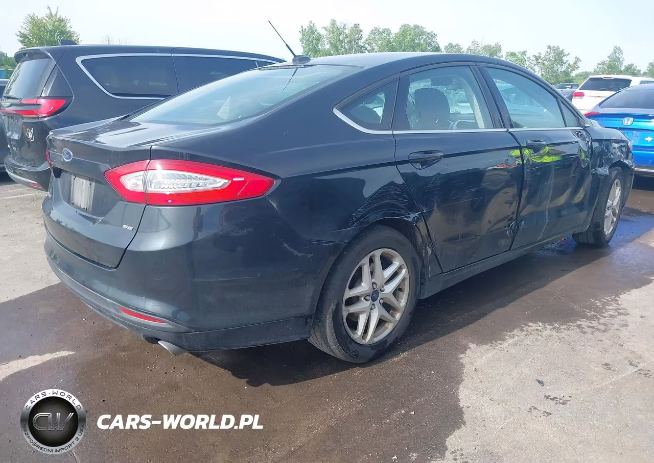 2014 Ford Fusion Se VIN:1FA6P0H77E5358347 - 4