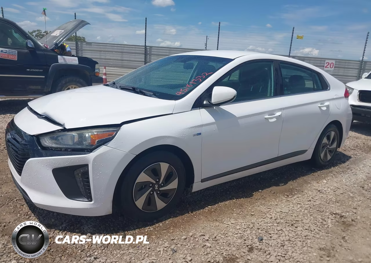 2018 Hyundai Ioniq Hybrid Sel VIN:KMHC75LC4JU060266 - 2