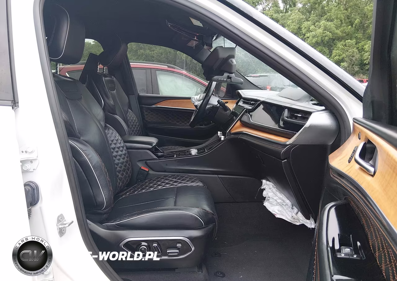 2023 Jeep Grand Cherokee L Summit Reserve 4X4 VIN:1C4RJKET0P8703743 - 5