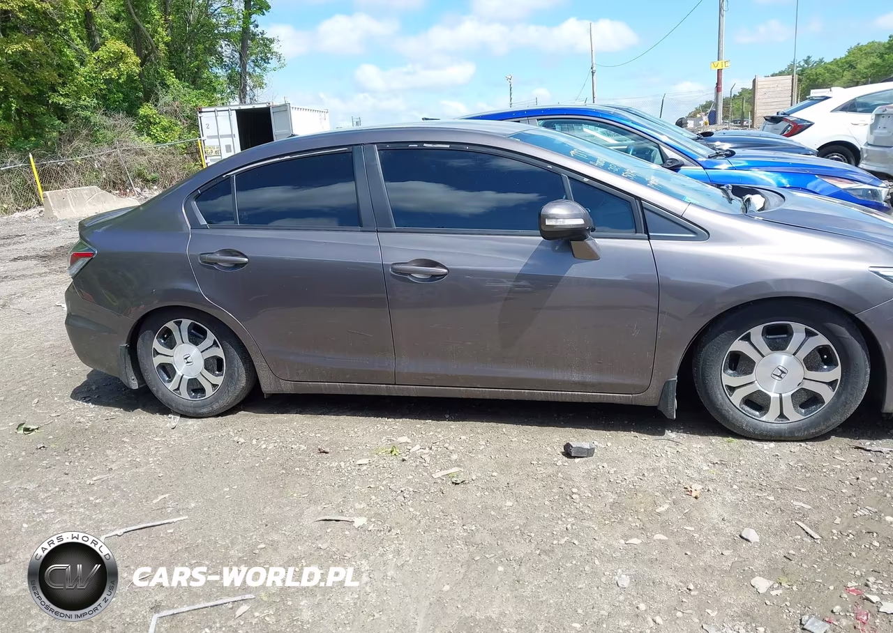 2013 Honda Civic Hybrid VIN:19XFB4F34DE203872 - 13