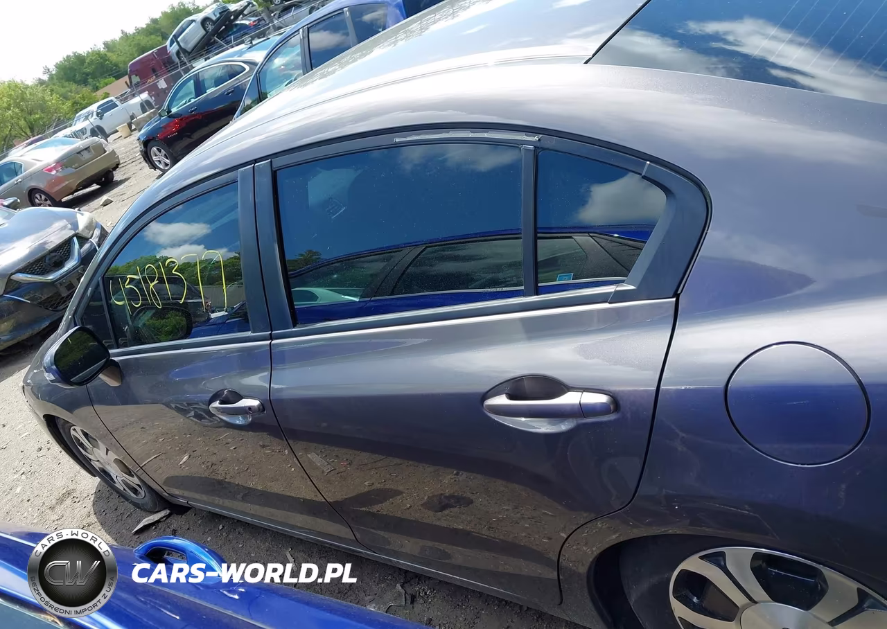 2013 Honda Civic Hybrid VIN:19XFB4F34DE203872 - 14