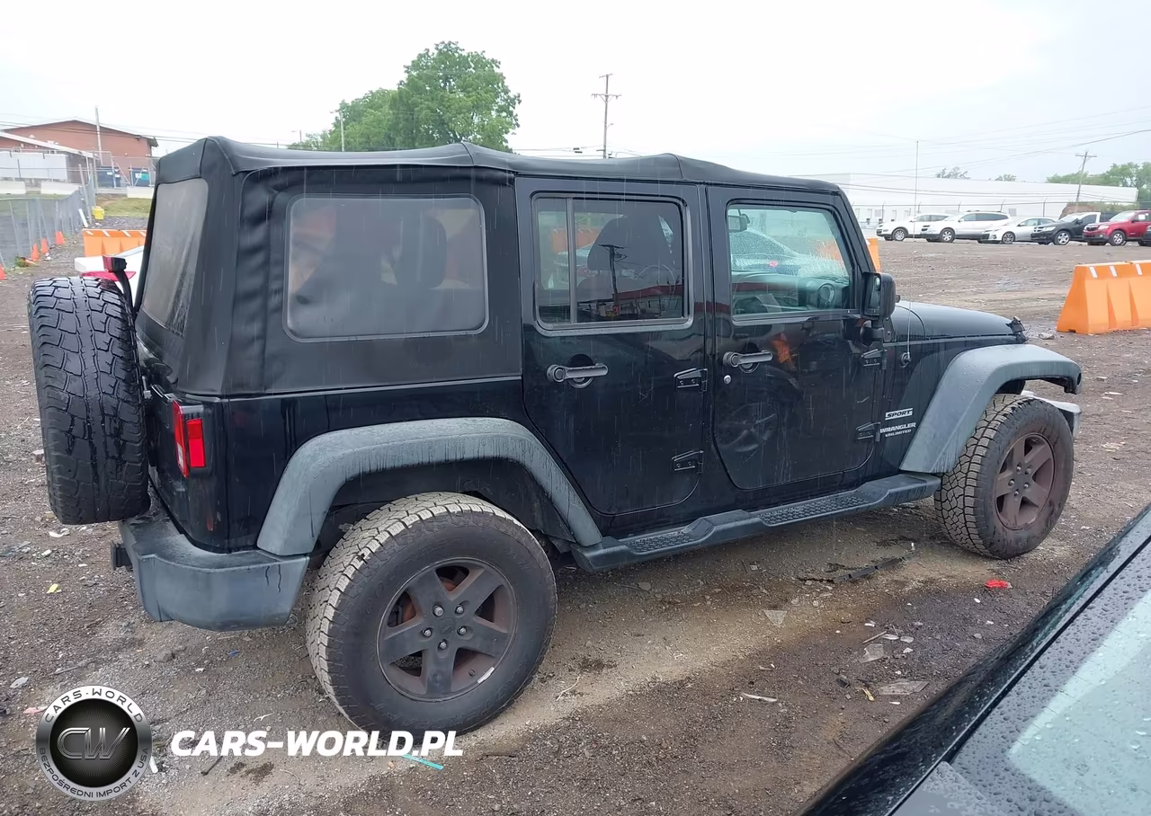 2016 Jeep Wrangler Unlimited Sport VIN:1C4BJWDG3GL286936 - 14