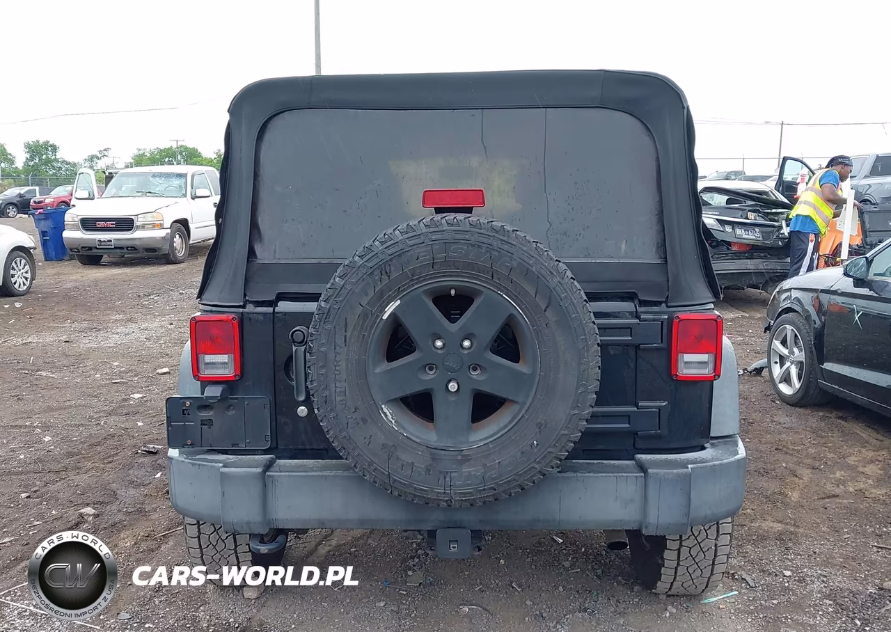 2016 Jeep Wrangler Unlimited Sport VIN:1C4BJWDG3GL286936 - 17