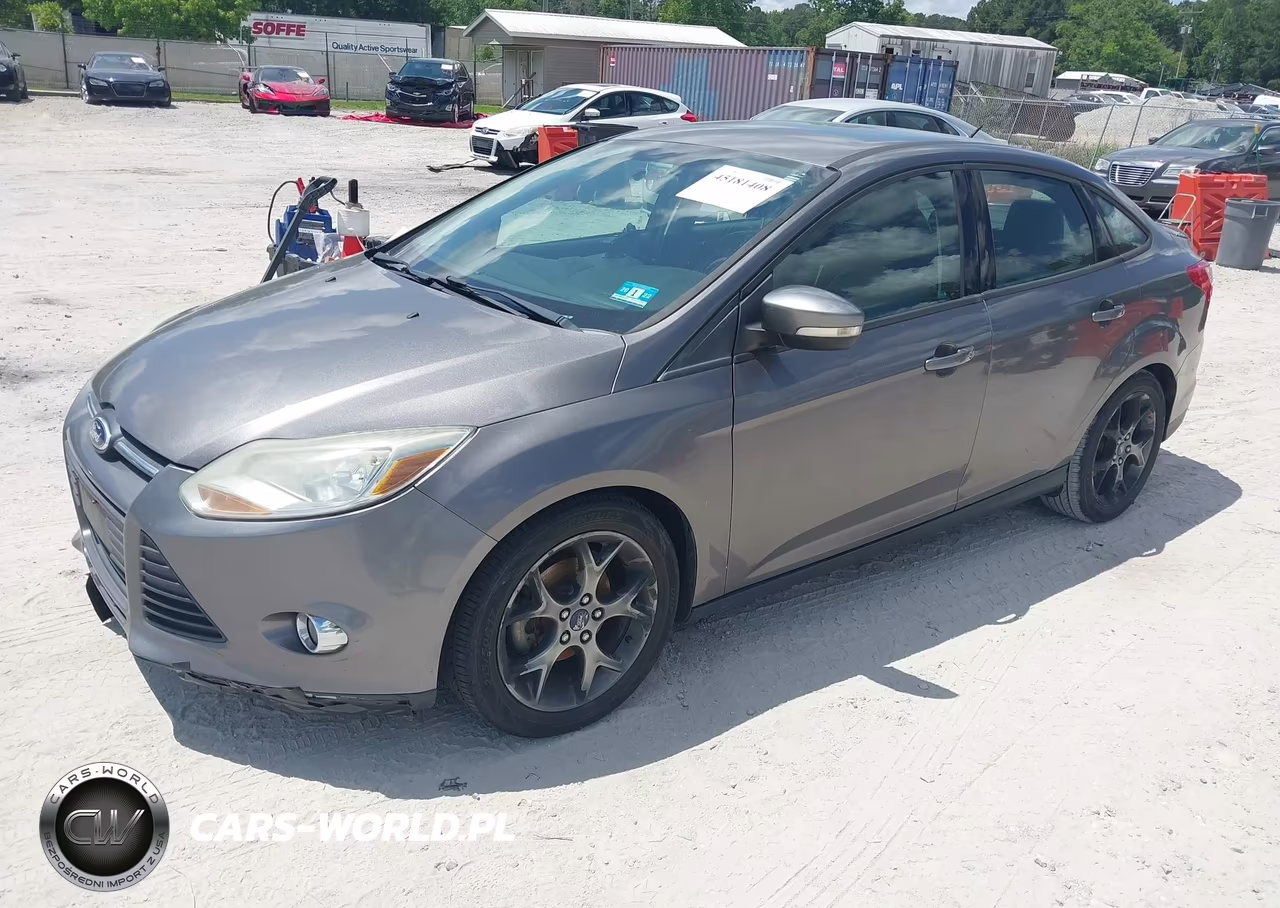 2014 Ford Focus Se VIN:1FADP3F24EL304323 - 2