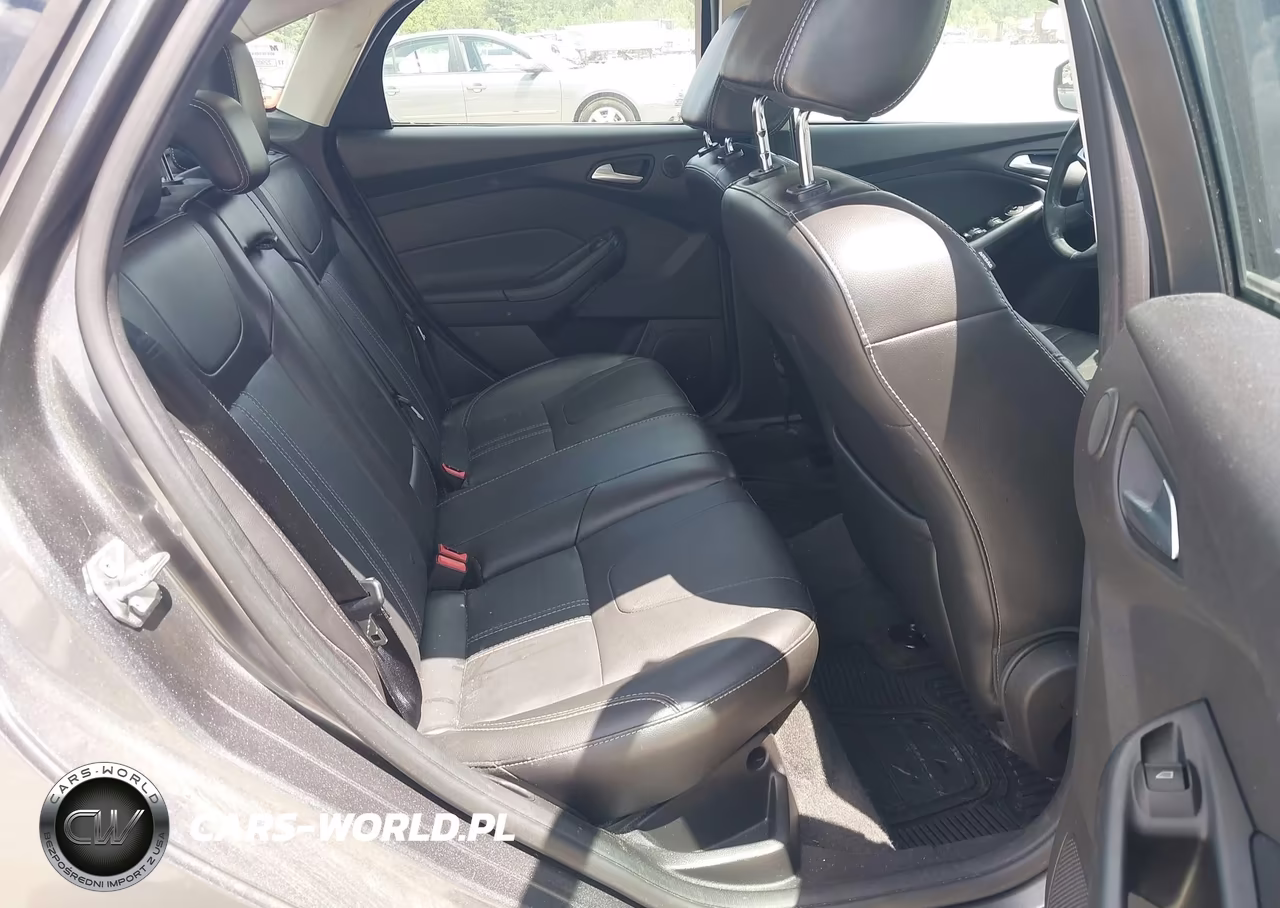 2014 Ford Focus Se VIN:1FADP3F24EL304323 - 8