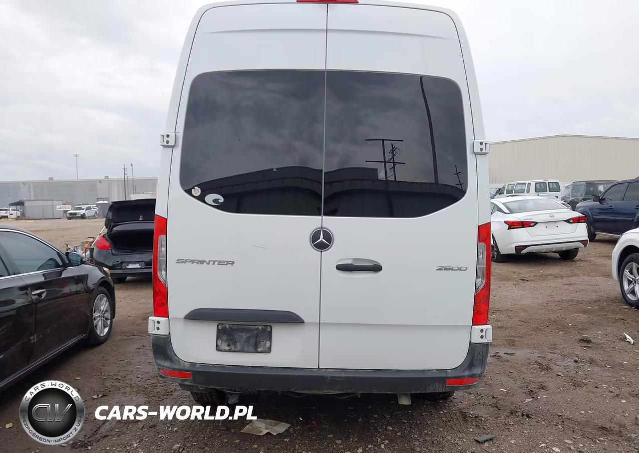2025 Mercedes-Benz Sprinter 2500 Standard Roof 4-Cyl Diesel VIN:W1Z4KFHY9SP815369 - 17