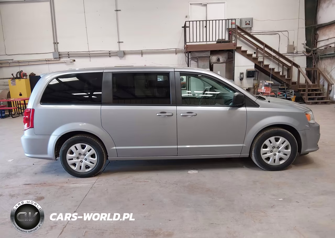 2018 Dodge Grand Caravan Se VIN:2C4RDGBG0JR323941 - 14