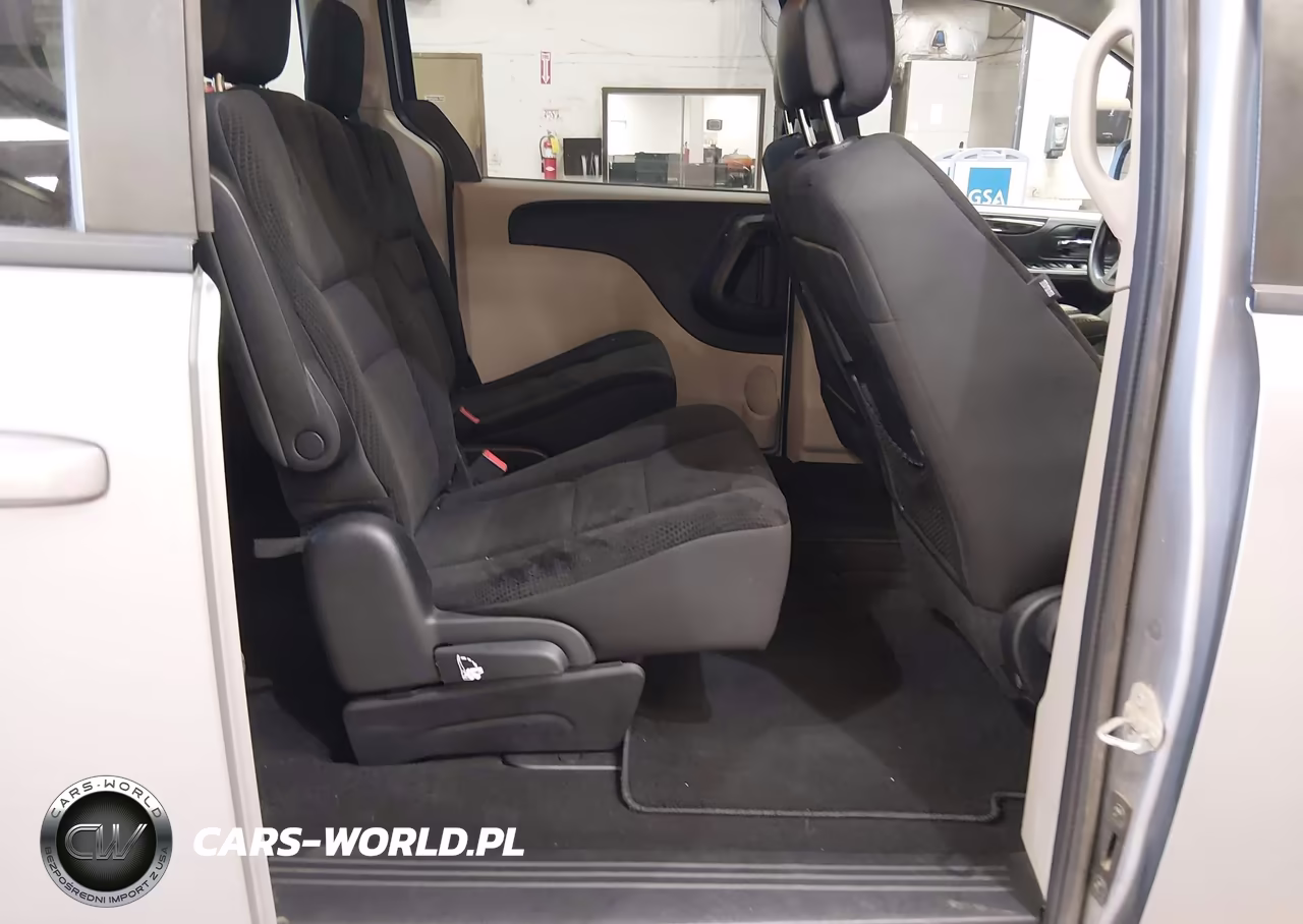 2018 Dodge Grand Caravan Se VIN:2C4RDGBG0JR323941 - 8