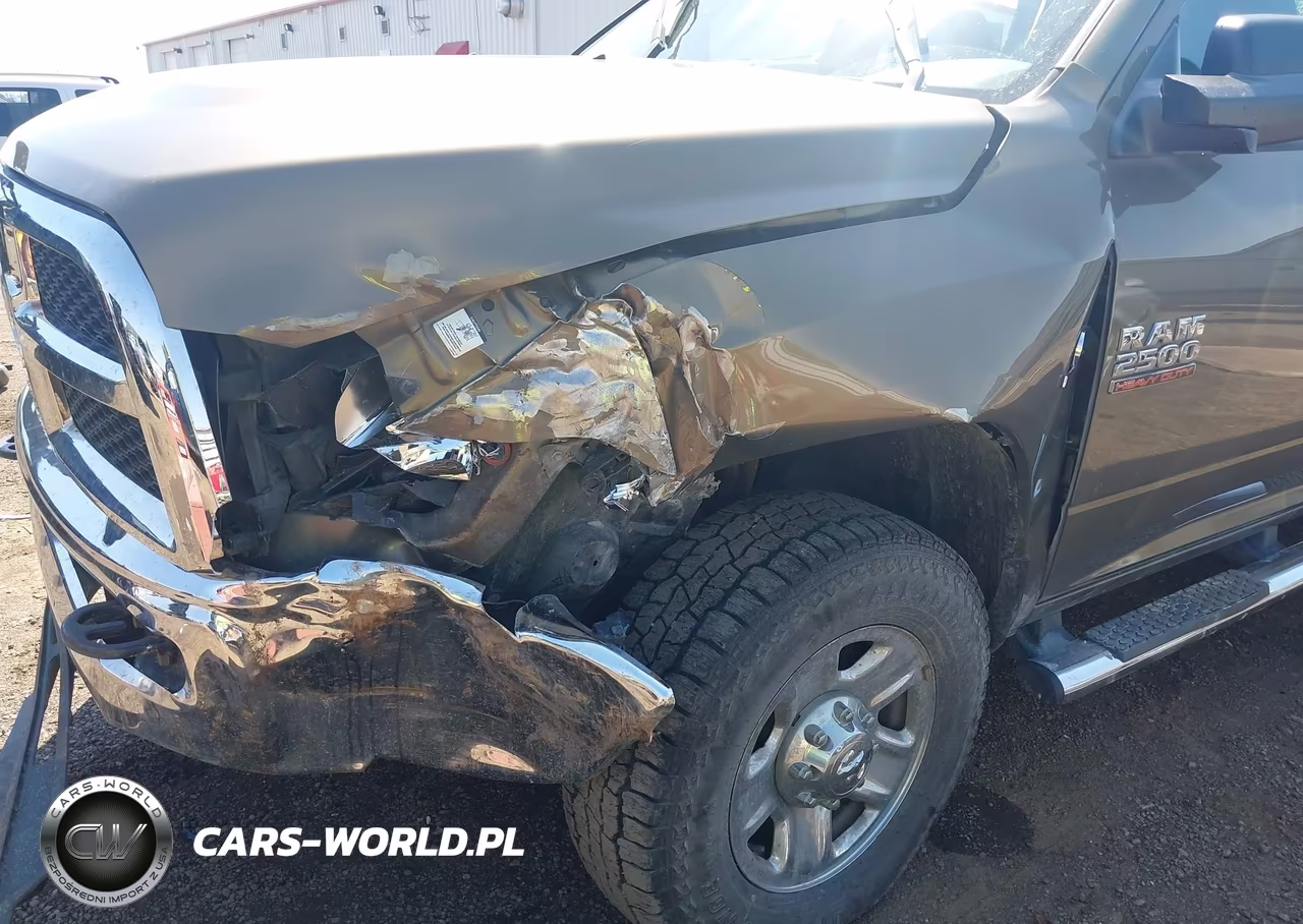 2014 Ram 2500 Tradesman VIN:3C6UR5HL2EG156571 - 18