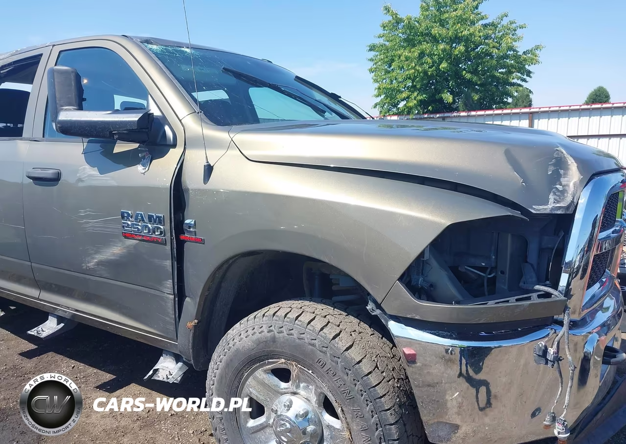 2014 Ram 2500 Tradesman VIN:3C6UR5HL2EG156571 - 19