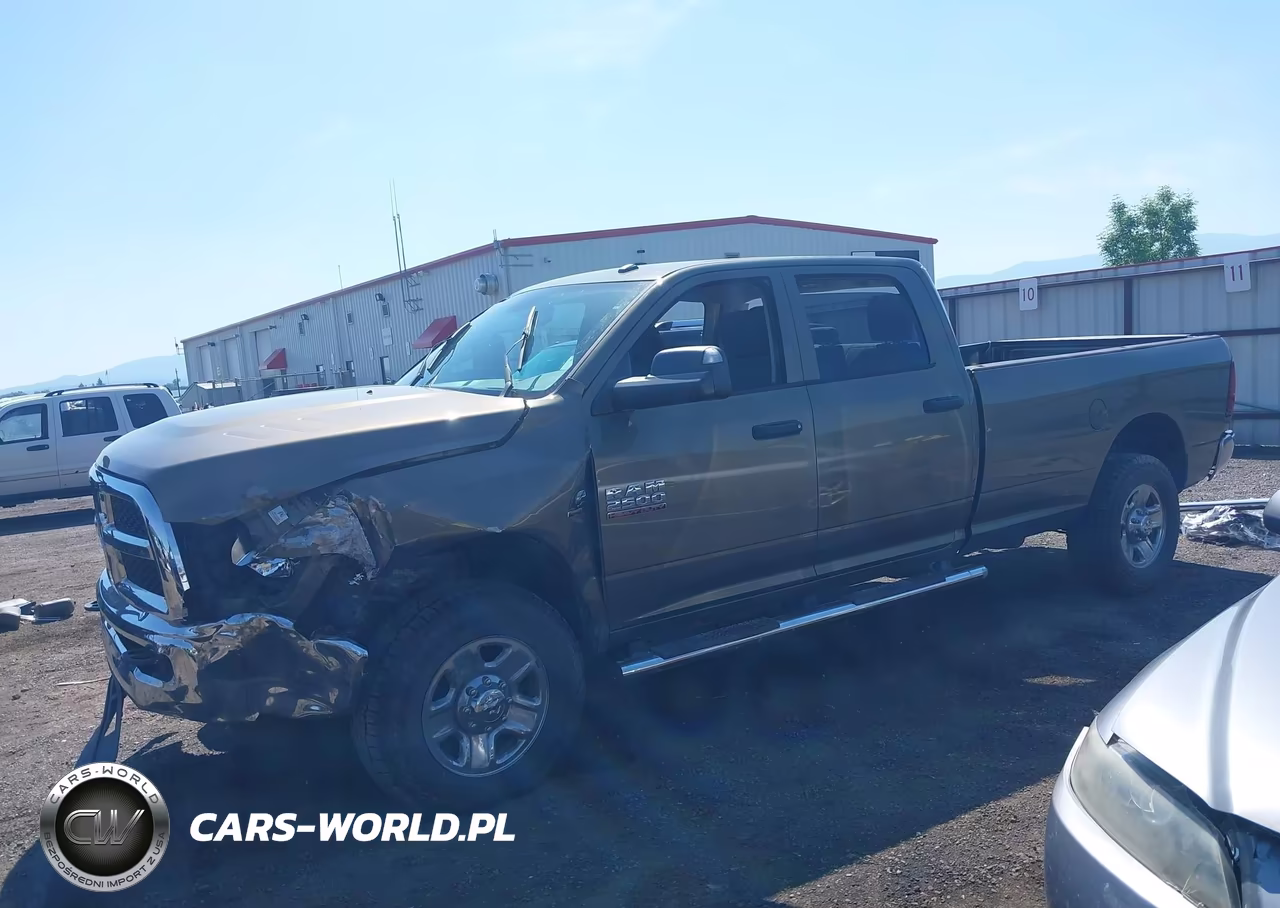2014 Ram 2500 Tradesman VIN:3C6UR5HL2EG156571 - 2