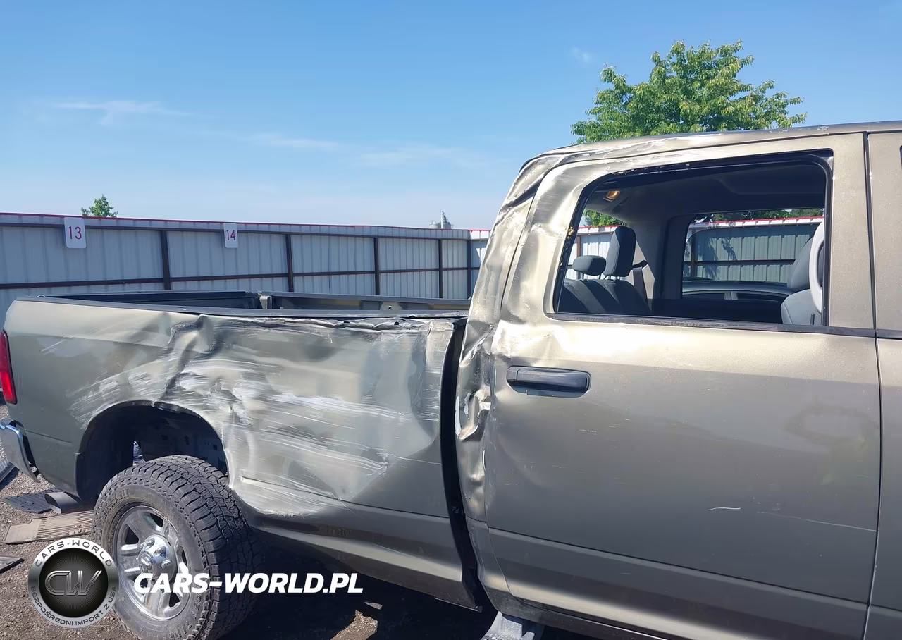 2014 Ram 2500 Tradesman VIN:3C6UR5HL2EG156571 - 6