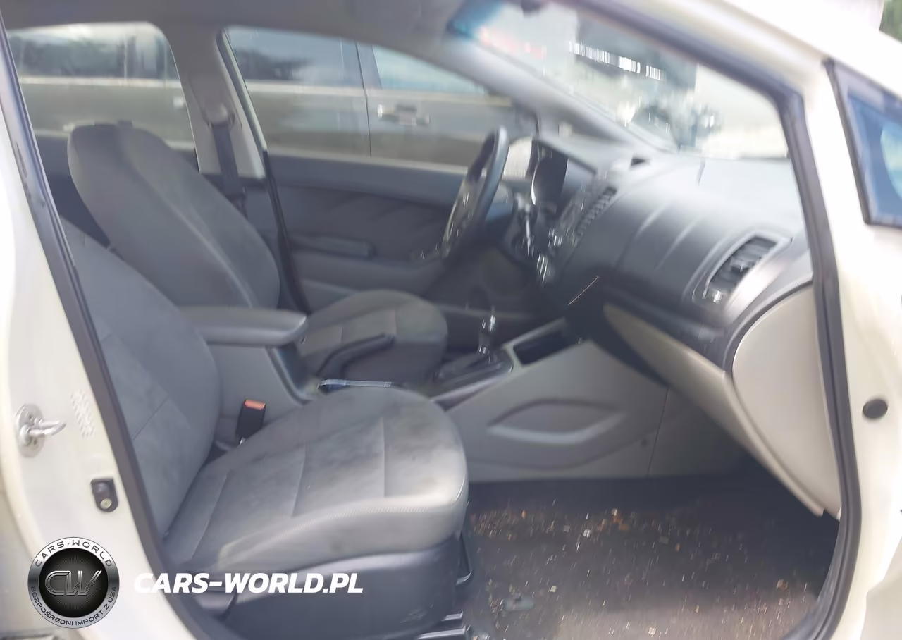 2015 Kia Forte Lx VIN:KNAFK4A62F5422987 - 5