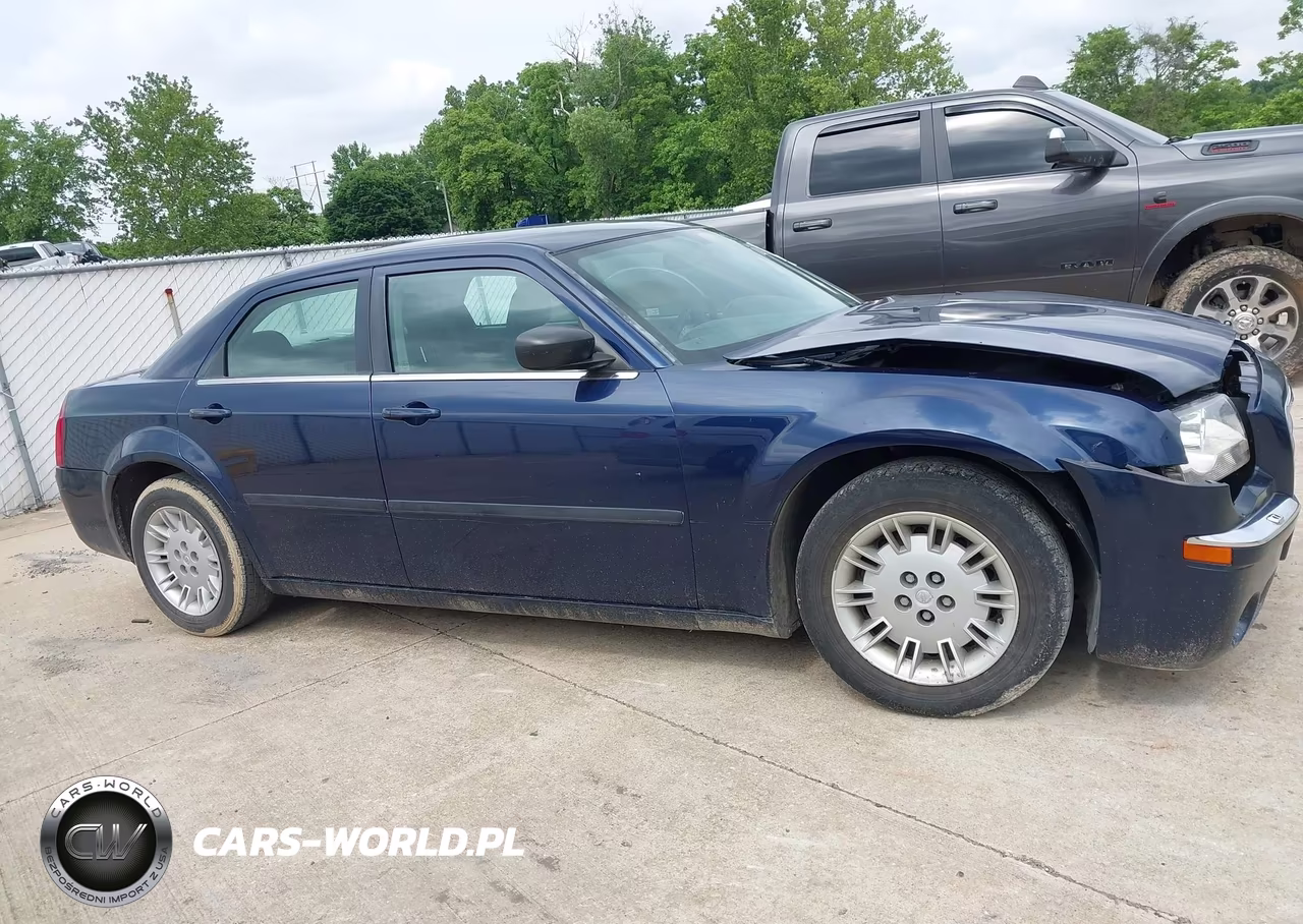 2006 Chrysler 300 VIN:2C3KA43R76H304023 - 13