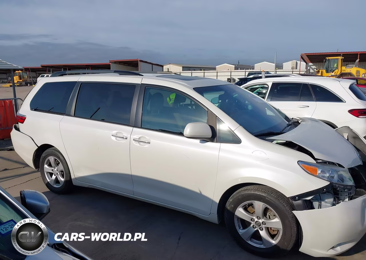 2017 Toyota Sienna Xle Premium 8 Passenger VIN:5TDYZ3DC7HS848433 - 13