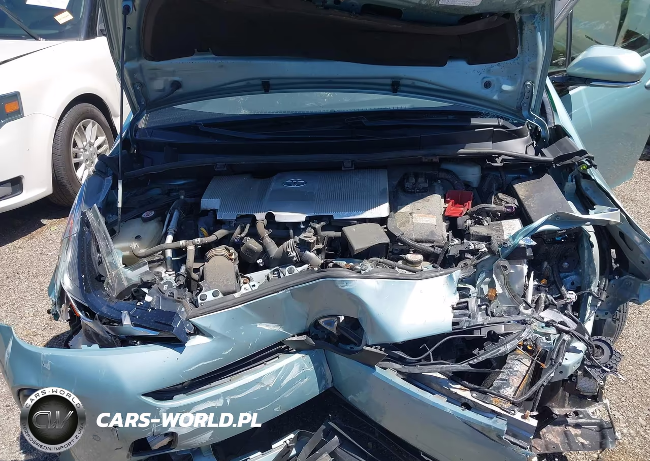 2019 Toyota Prius Le VIN:JTDKARFU6K3096478 - 10