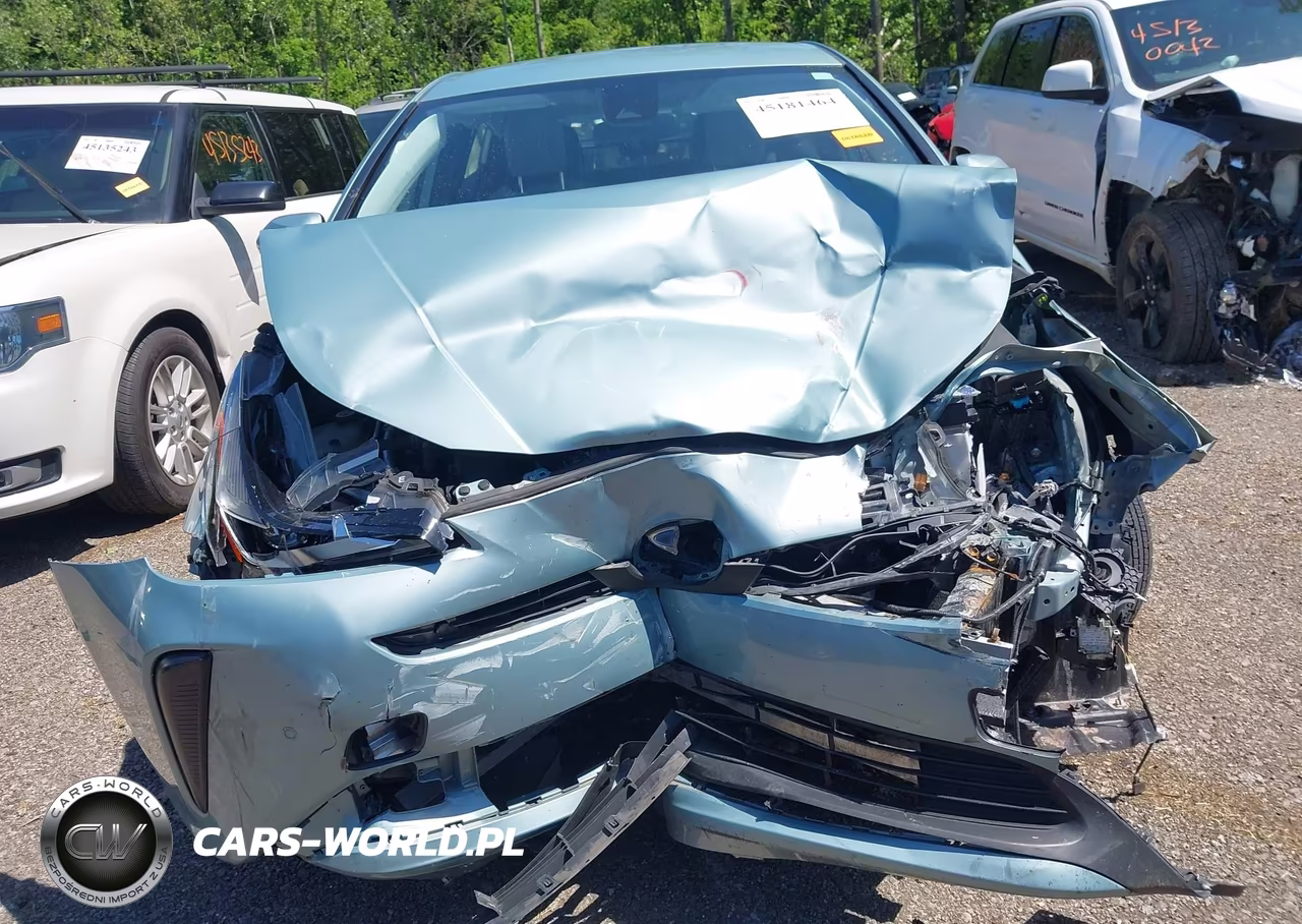 2019 Toyota Prius Le VIN:JTDKARFU6K3096478 - 12