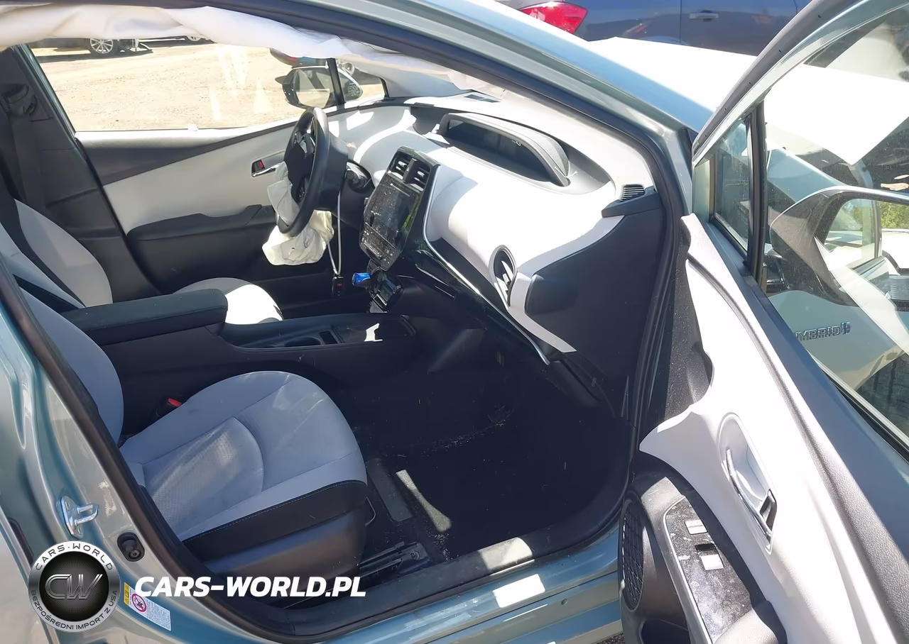 2019 Toyota Prius Le VIN:JTDKARFU6K3096478 - 5
