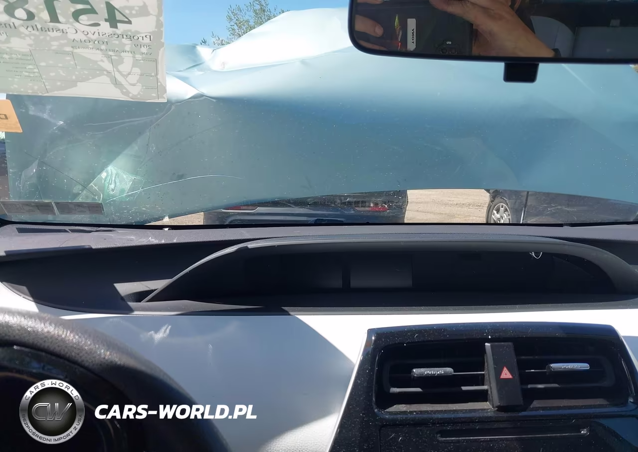2019 Toyota Prius Le VIN:JTDKARFU6K3096478 - 7
