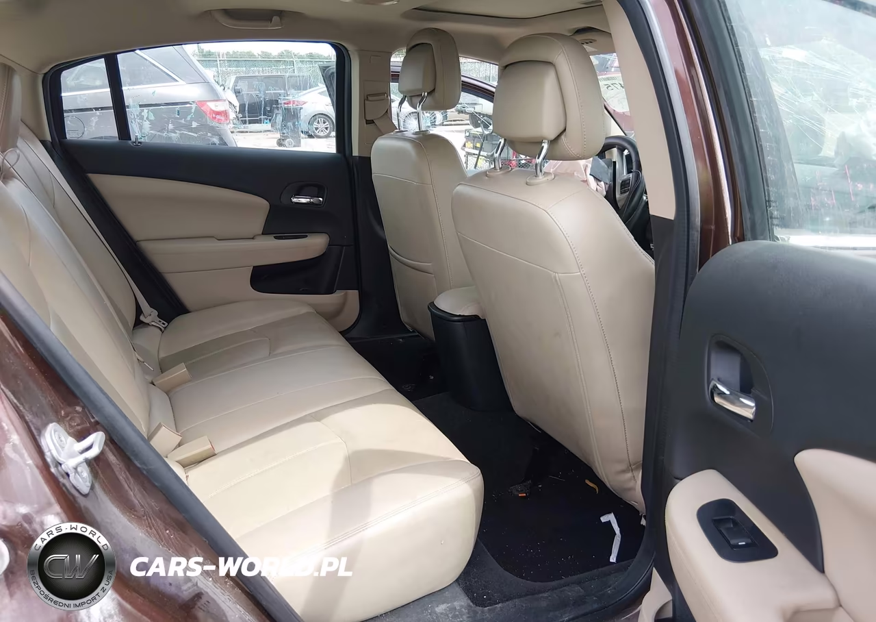 2012 Chrysler 200 Limited VIN:1C3CCBCB2CN330098 - 8
