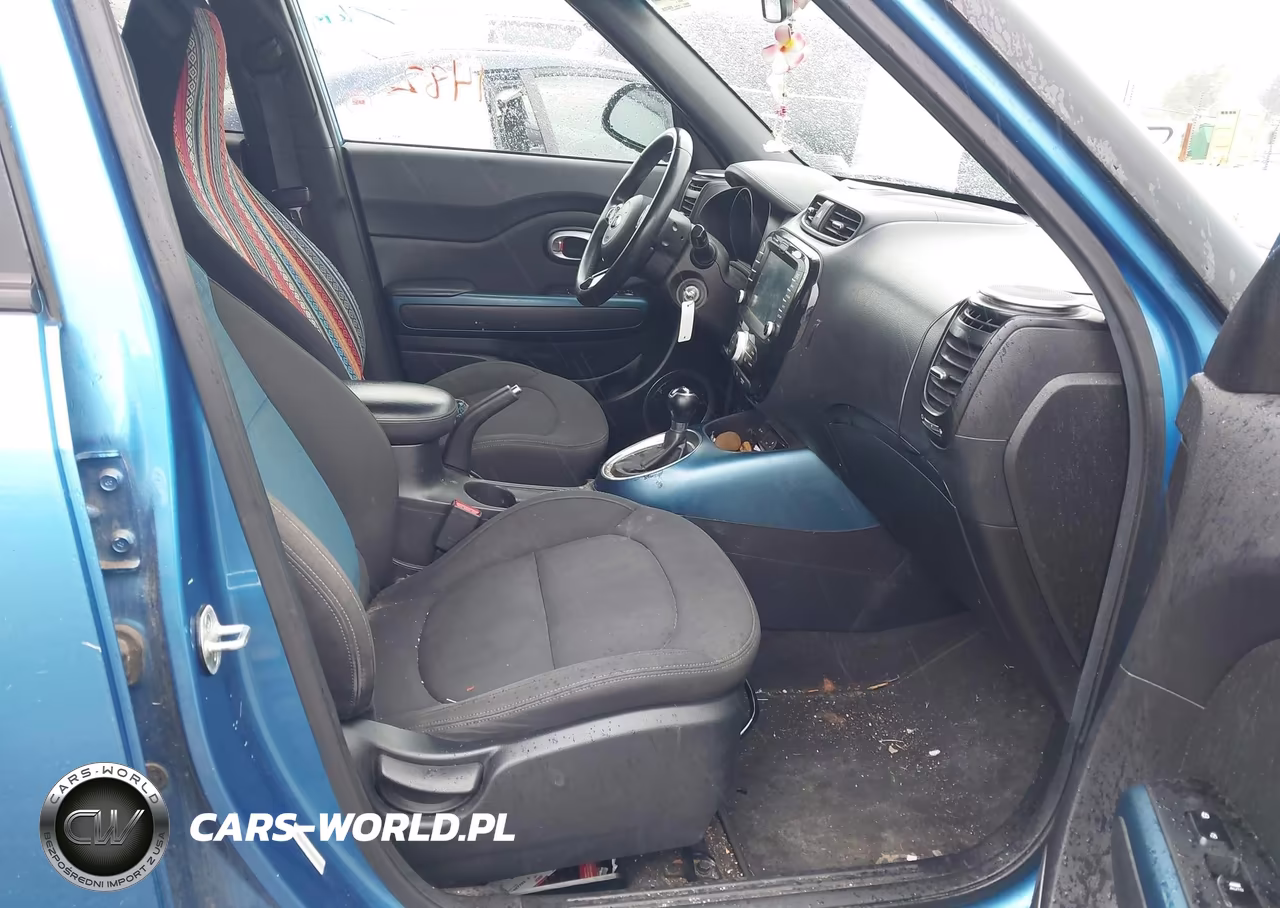 2015 Kia Soul + VIN:KNDJP3A57F7149291 - 5
